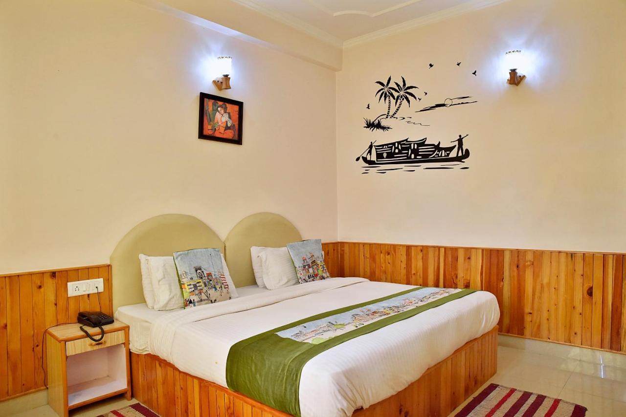 Flagship 4637 Hotel K Square Manāli Zewnętrze zdjęcie